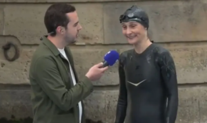 « C’est quelqu’un de jaloux » : Amélie Oudéa-Castéra tacle Anne Hidalgo après sa baignade dans la Seine