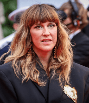 Daphné Bürki en deuil : qui était son compagnon David Hache, mort à 42 ans ?