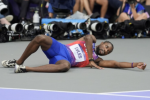 Un champion olympique quitte la piste d’athlétisme mal en point, la raison de son état est à couper le souffle