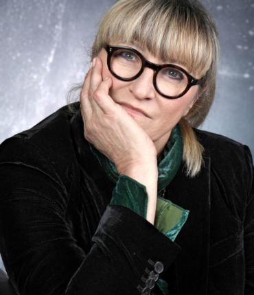 Christine Bravo serre les dents : opérée et hospitalisée, elle donne des nouvelles en demi-teinte