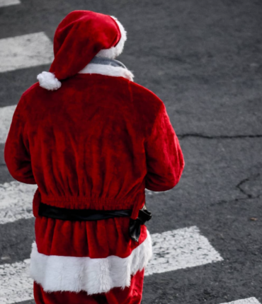 Pénurie de pères Noël: le costume « ne fait plus rêver », les agences spécialisées peinent à recruter