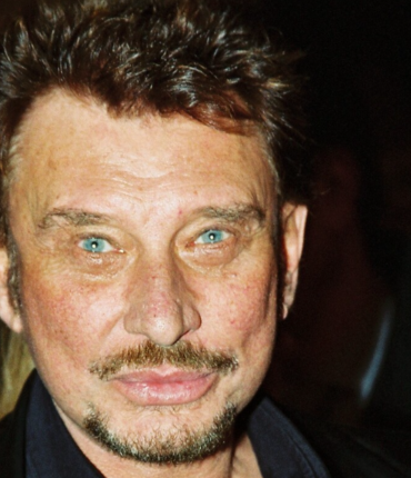 « Quand j’ai su après sa mort… » : ce côté sombre de Johnny Hallyday qui a brisé Laura Smet