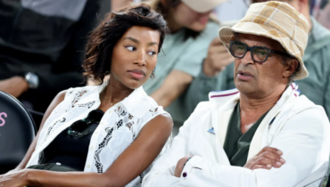 Yannick Noah en bateau avec son nouveau-né : vacances de rêve avec sa jeune compagne Malika