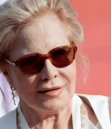 Sylvie Vartan assume sa libido : « Il vaut mieux être tactile que platonique »