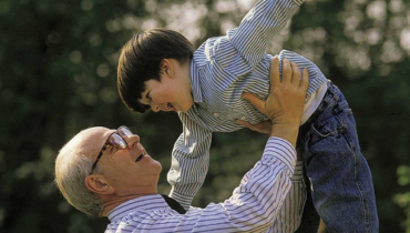 Tom (34 ans) : « Je suis furieux que mes parents utilisent mon “futur” héritage pour voyager ».