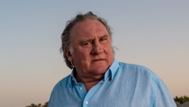 «Il a la ferme intention de quitter la France» : Gérard Depardieu cherche à se séparer de sa villa normande