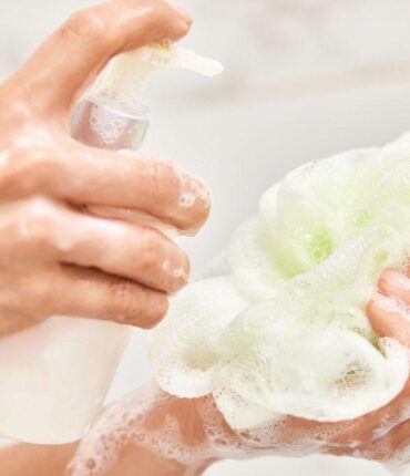 Attention : 6 lots de ce gel douche Neutraderm sont rappelés pour risque d&rsquo;infection cutanée