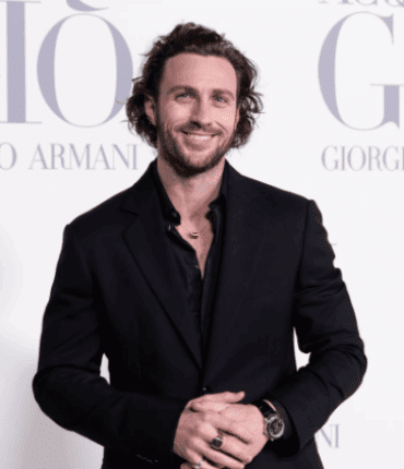 Aaron Taylor-Johnson élu « homme le plus beau du monde de 2025 » par la science : l’acteur fait voler en éclats les codes de la masculinité