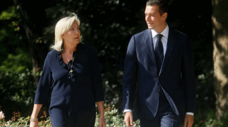 La mère de Jordan Bardella n’a jamais vu Marine Le Pen : Luisa sort du silence et dit pourquoi