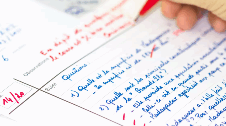 Sanctionner les fautes d’orthographe aux examens ? La question divise les enseignants