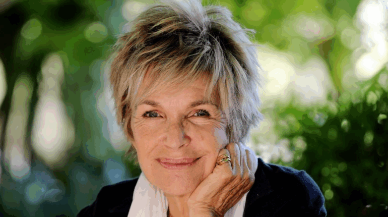 « Qui l’eût cru ? » : à 68 ans, Véronique Jannot est officiellement maman pour la deuxième fois
