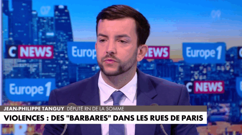 «Les barbares ont des députés à l’Assemblée nationale» : Jean-Philippe Tanguy charge LFI après les heurts en marge du sacre du PSG