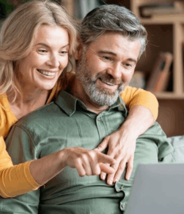 Être en couple sans vivre ensemble : pourquoi de plus en plus de Français adoptent le célicouple