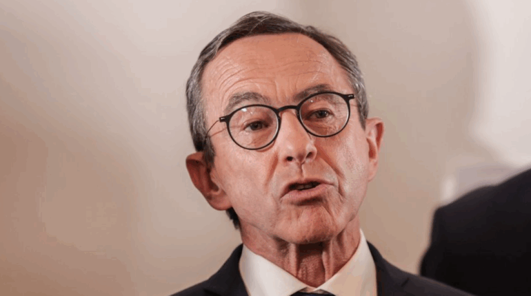 Gens du voyage : Bruno Retailleau envoie une circulaire aux préfets contre les «occupations illicites»