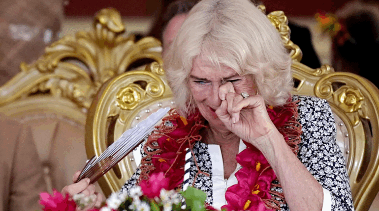« Un triste adieu » : la reine Camilla frappée par le décès