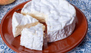 Rappel produit : ce camembert vendu dans toute la France en supermarché est contaminé à la Listeria, ne le mangez pas