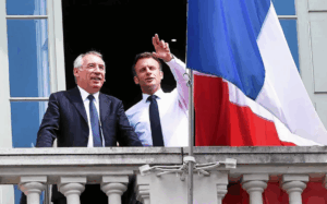 « Je peux le dire » : cet ex-ministre reconverti à la télé ne mâche pas ses mots sur François Bayrou et Emmanuel Macron