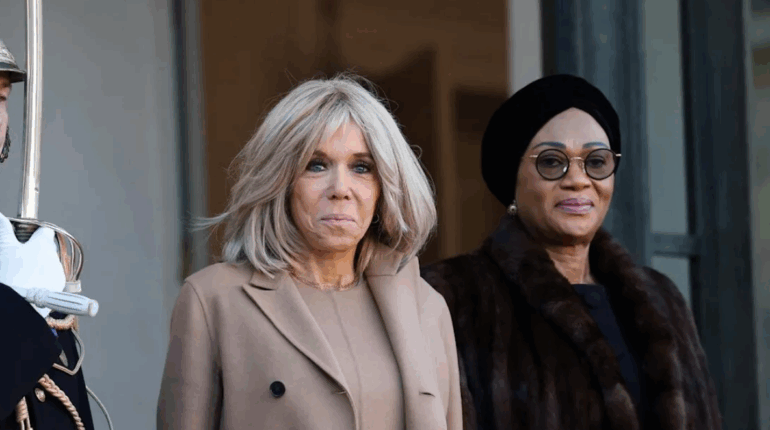 Brigitte Macron inaccessible ? Cet ex-employé balance : « Des mois que… »