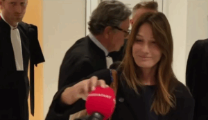 Nicolas Sarkozy condamné : ce geste de colère froide de Carla Bruni presque passé inaperçu