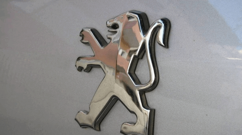 Peugeot rappelle des 3008 et 5008 à cause d’un risque d’incendie, êtes-vous concernés ?