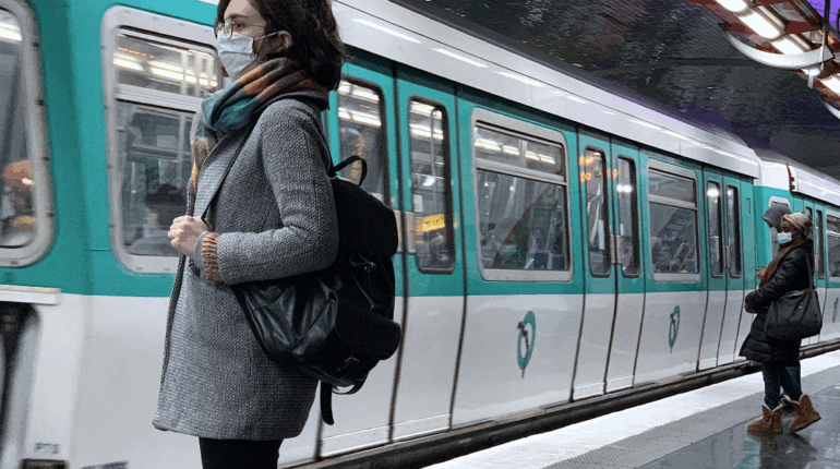 « La RATP aurait du être poursuivie »: 1 an avec sursis requis contre un conducteur de métro après la mort d’une femme à Paris