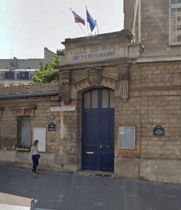 Paris : un cours ordinaire vire à l’horreur… un élève attaqué à coups de ciseaux !