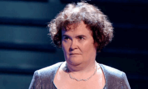 Susan Boyle métamorphosée : elle ne ressemble plus du tout à ça 16 ans après Britain’s Got Talent ! Susan Boyle métamorphosée : elle ne ressemble plus du tout à ça 16 ans après Britain’s Got Talent !