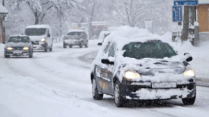 La neige déferle sur la France : 73 départements placés en vigilance jaune par Météo-France, votre ville est-elle concernée ?
