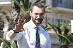 « Françaises, Français, faites l&rsquo;amour! »: le plaidoyer de Louis Sarkozy pour la natalité