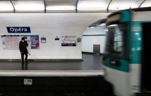 Agressions au couteau dans le métro parisien : Garde à vue levée, le suspect en psychiatrie