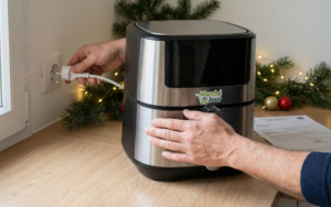Contamination chimique : ce Airfryer Carrefour vendu jusqu’à Noël doit être retourné au plus vite