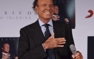 Ce que Julio Iglesias cache à l’abri des regards à 82 ans (et que très peu de gens connaissent).