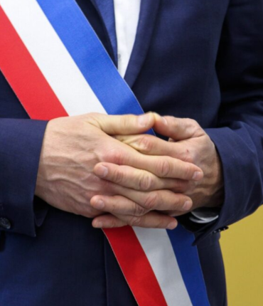 Salaire des maires : voici combien ils gagnent selon la taille de leur ville en France
