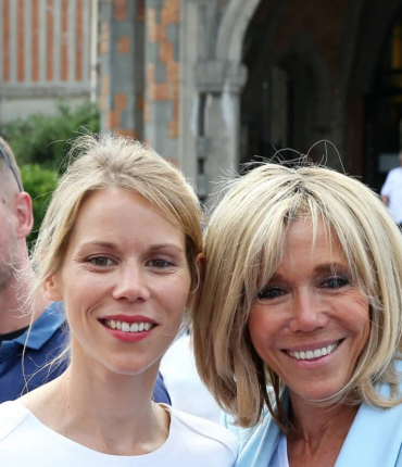 Tiphaine Auzière au top à 41 ans : galbée en soutien gorge, la fille de Brigitte Macron en montre beaucoup