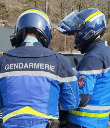 Contrôlé par les gendarmes, le moniteur d’auto-école… n’avait pas le permis de conduire