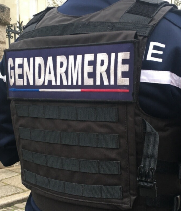 « Épuisée » par sa prise en charge, une septuagénaire tue son mari atteint d&rsquo;Alzheimer à coups de marteau dans le Doubs