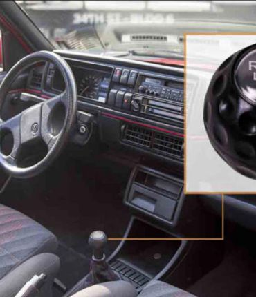 Les conducteurs surpris de découvrir la signification de la lettre « E » sur le levier de vitesses