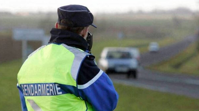 Flashé à 188 km/h juste après avoir acheté sa voiture : ce jeune conducteur perd déjà son véhicule et son permis