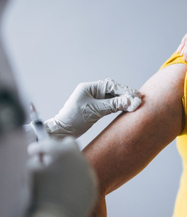 Covid-19 : qui est concerné par la campagne de vaccination au printemps 2026 ?