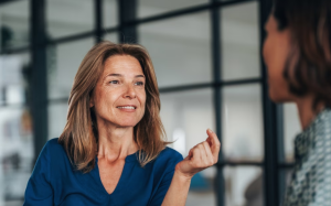 Ces 5 troubles du langage annoncent Alzheimer bien avant la perte de la mémoire