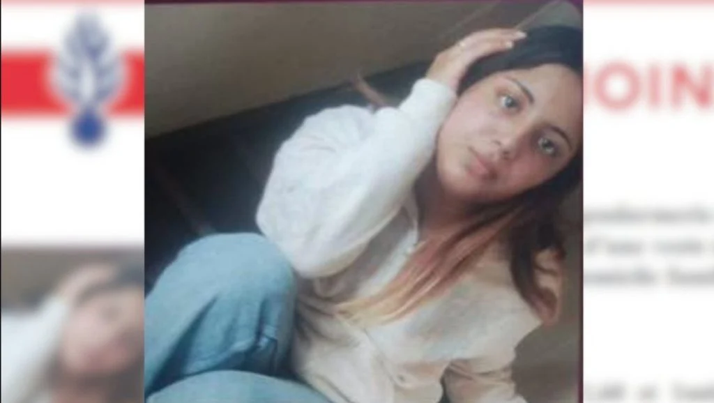 Elle disparaît après avoir quitté Elle disparaît après avoir quitté