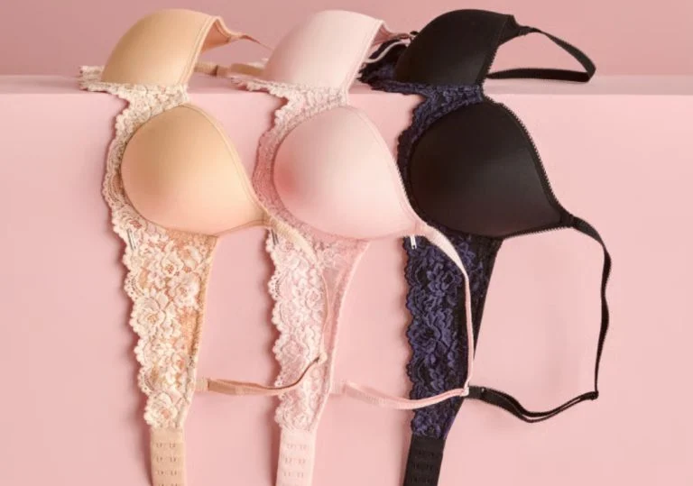 Pourquoi certaines femmes ont-elles des gros seins (4)