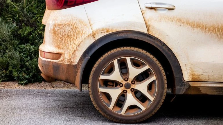 voiture-toujours-sale-ce-que-ca-dit-de-vous-selon- cover