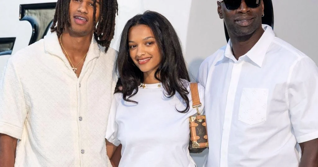 Le fils d&rsquo;Omar Sy signe avec NEXT Management, agence new-yorkaise vieille de 37 ans