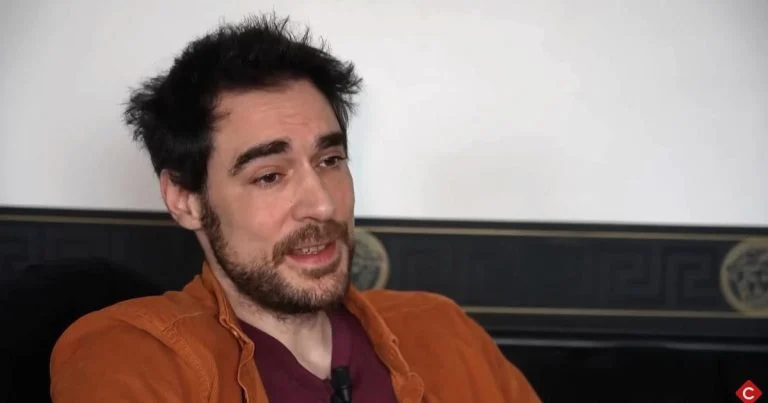 arnaud-denis-comedien-euthanasie-a-43-ans-legue-so cover