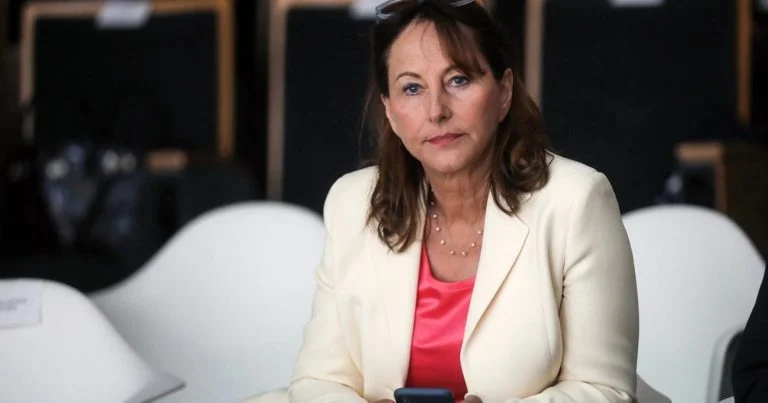 primaire-a-gauche-royal-saisit-l-arcom-et-tacle-ho cover