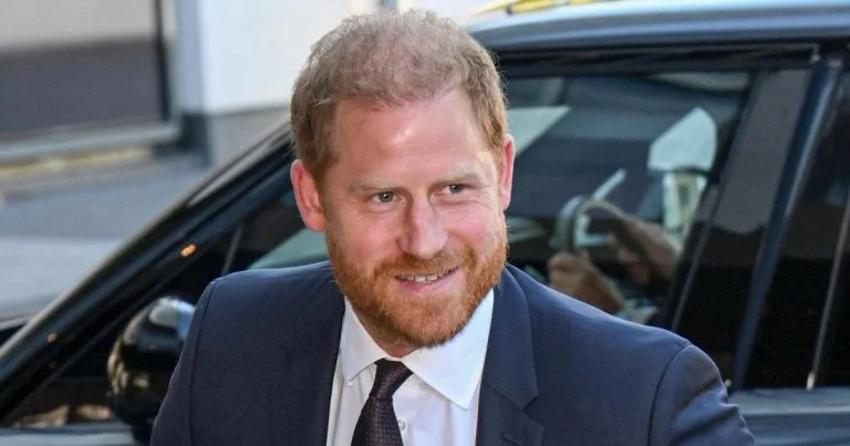 prince-harry-aux-wellchild-awards-sa-3e-sortie-en- cover